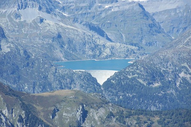 View on the reservoir Lac d'Emosson